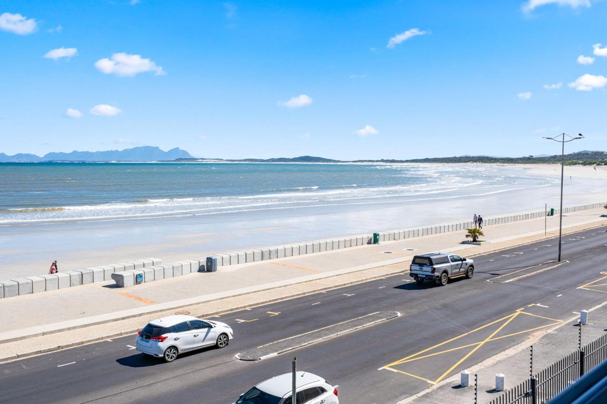 Pips Place 200 By Host Agents Apartment Cape Town