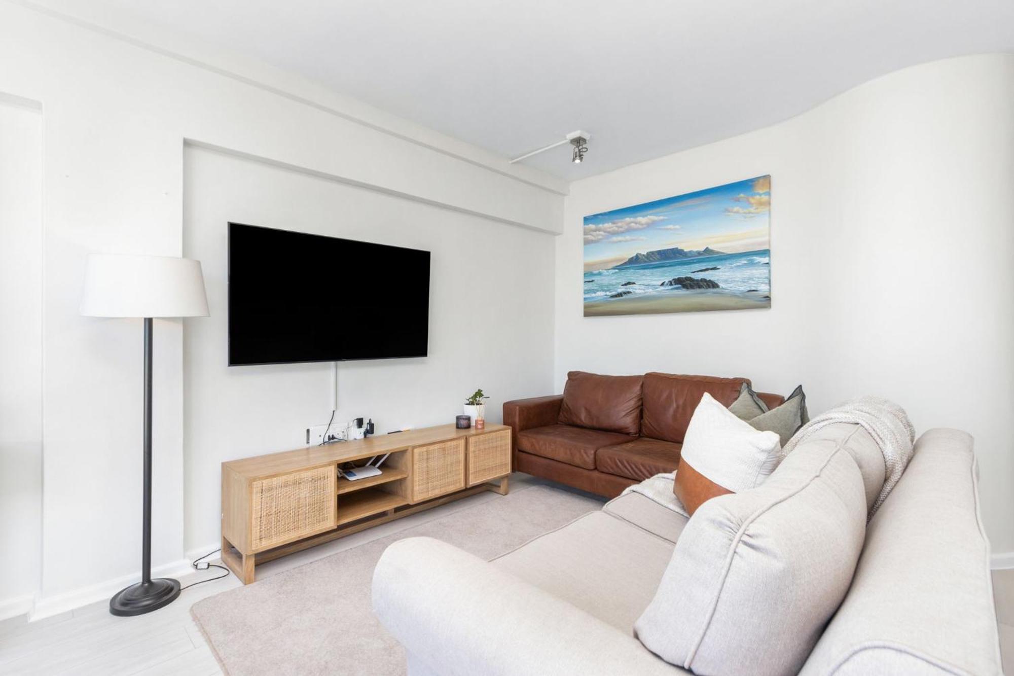 Pips Place 200 By Host Agents Apartment Cape Town
